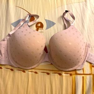 Victoria’s Secret Tshirt Lightly Lined Demi Bra